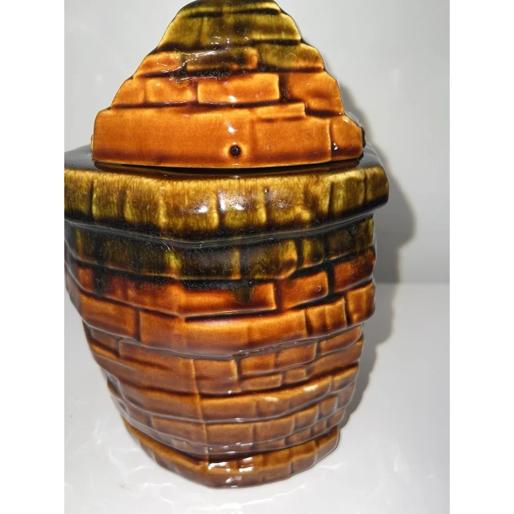 McCoy Pottery Wishing Well Cookie Jar 